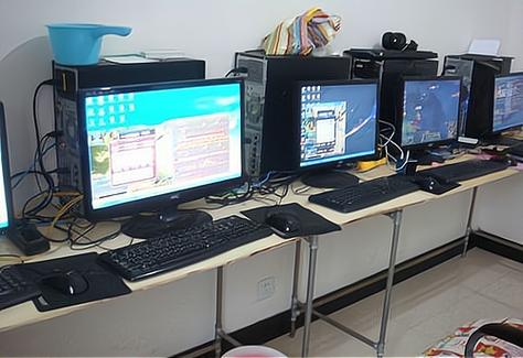 网络工作室靠什么赚钱